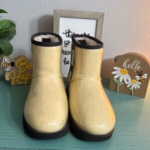 Yellow Shearling-Lined Ankle Boots